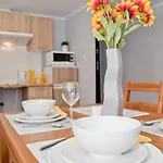 Grey House Хостел *