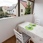 Grey House Hostel *