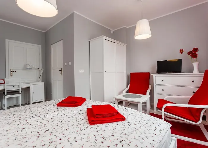 Grey House * Вроцлав