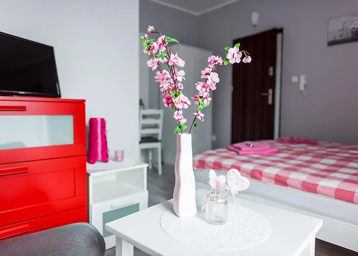 Grey House Хостел Вроцлав