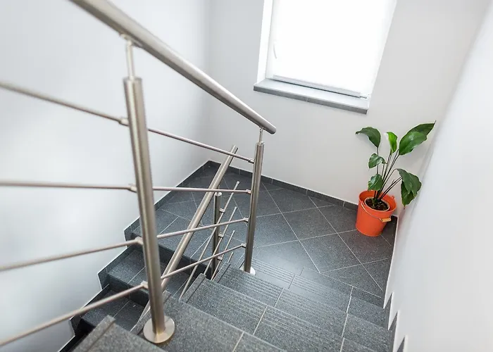 Grey House * Wrocław